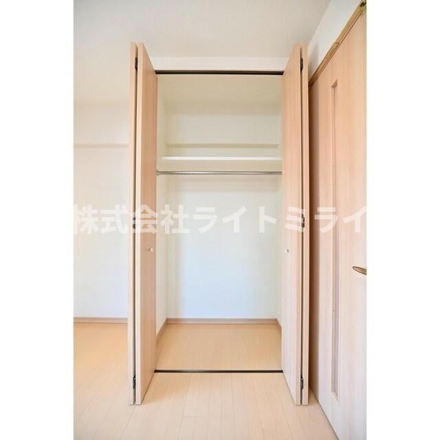 収納　?