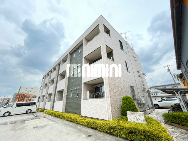 建物外観　綺麗な外観