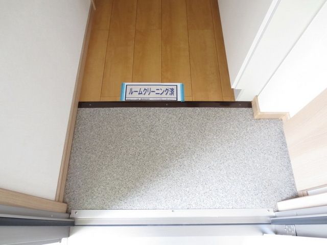 玄関　★お問い合わせはタウンハウジングまで★