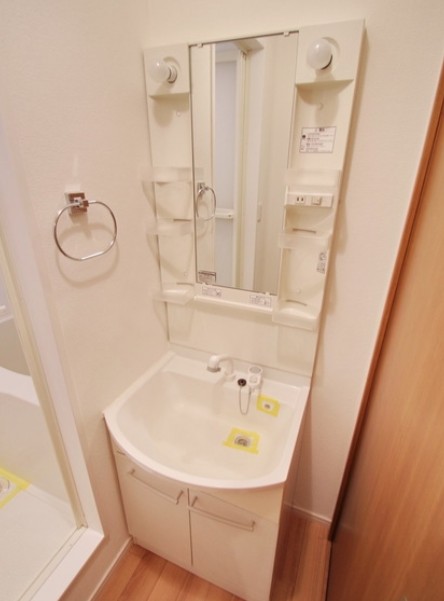 洗面設備　同物件別部屋参考写真です。