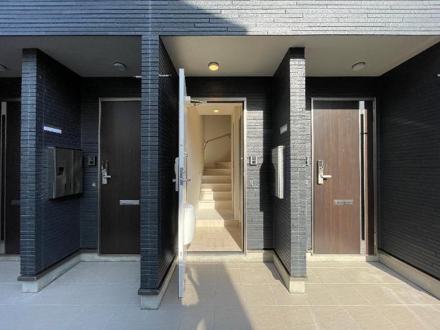 玄関　玄関