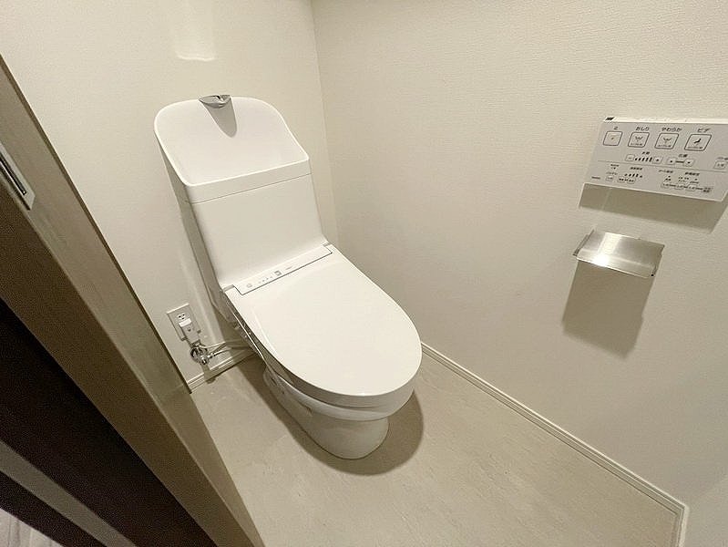 トイレ　コンパクトで使いやすいトイレです