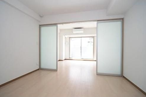 居室・リビング　くつろげるお部屋ですね♪
