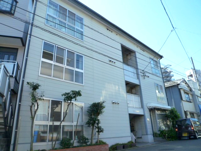 建物外観　2011年10月撮影