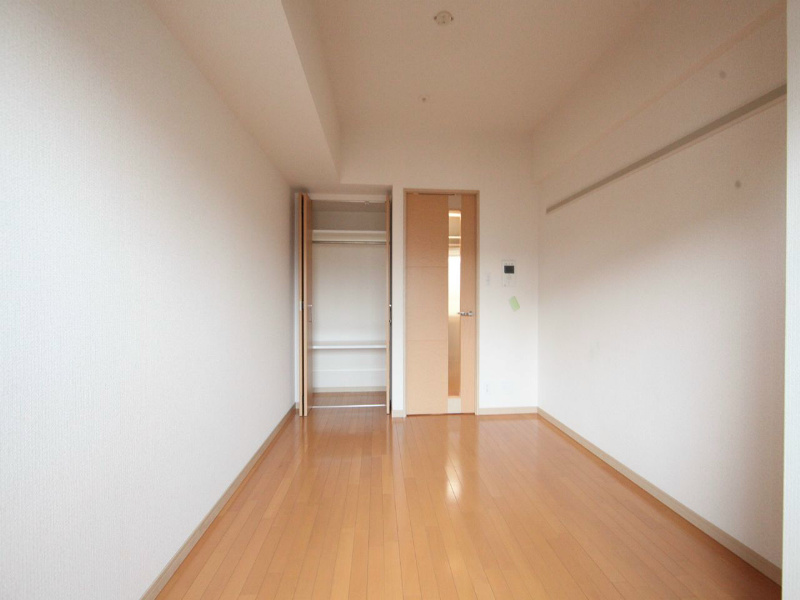 その他部屋・スペース　洋室6帖　クローゼット付（収納充実してます）