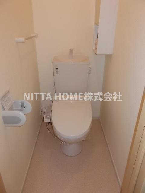 トイレ　ウォシュレット設備も付いています◎