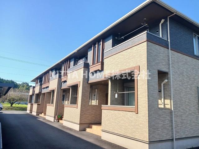 建物外観　最上階で日当たり良好なお部屋です◇