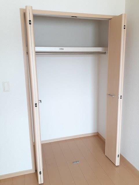 収納　クローゼット