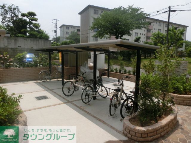 その他共有部分　屋根付駐輪場