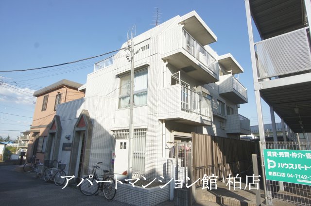 建物外観　★３階建てマンションタイプ