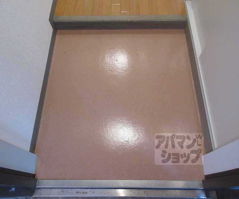 玄関　広々玄関です