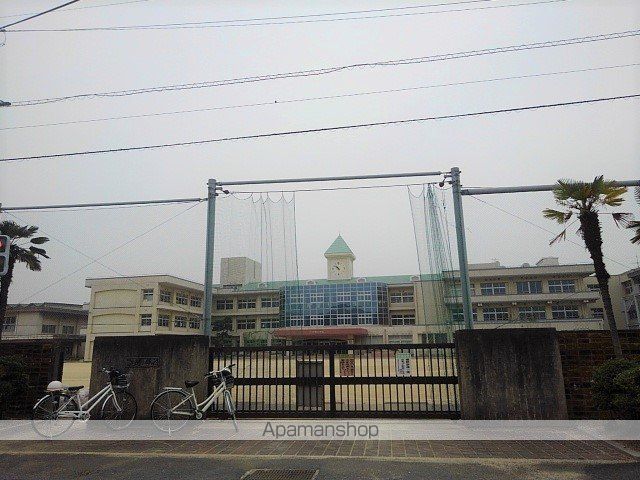 小学校　詫間小学校（小学校）まで400m
