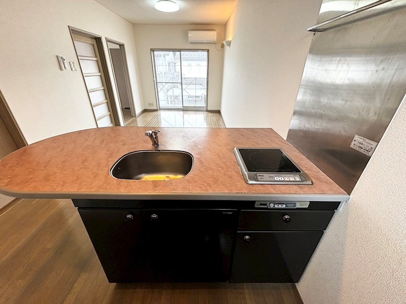 キッチン　写真は別部屋現状を優先
