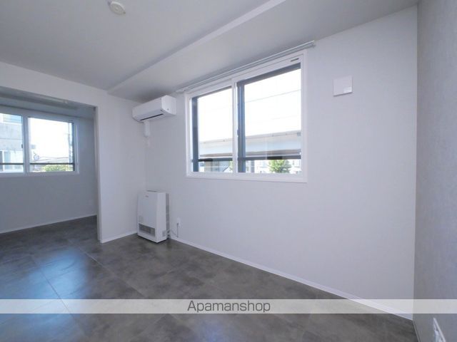 casa AT新道東の居間写真