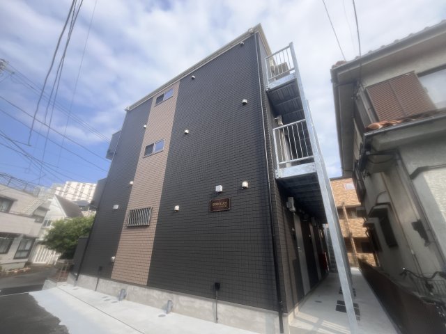 建物外観　黒がおしゃれな外観です！♪