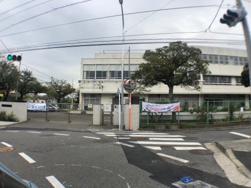 小学校　瀬ケ崎小学校（小学校）まで181m