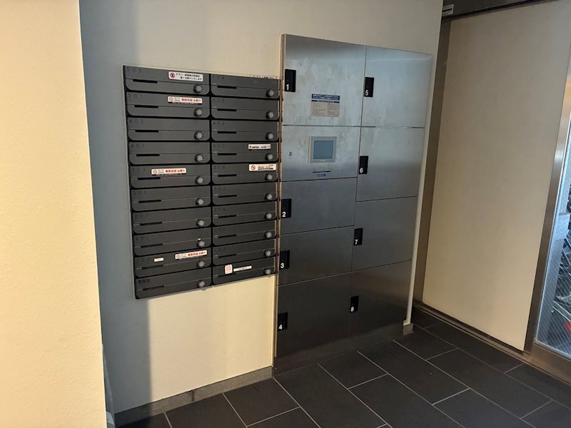 エントランス　便利な宅配BOX★