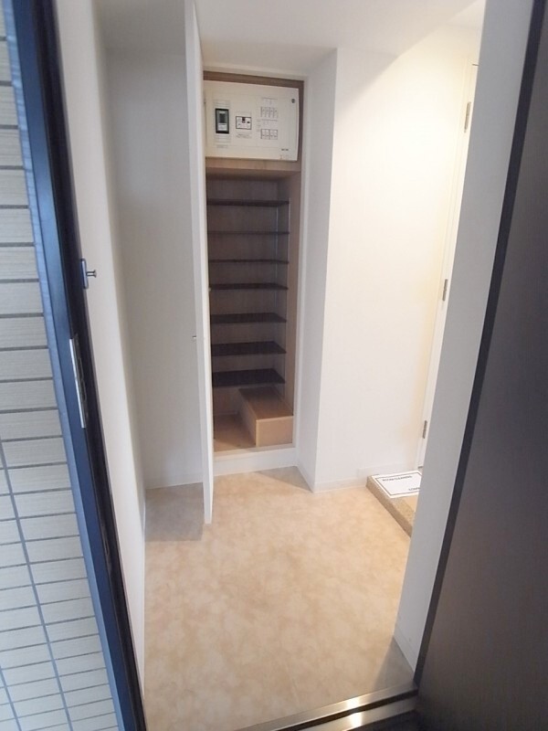 玄関　シャローム南小岩