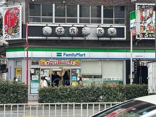 コンビニ　ファミリーマート　天神橋四丁目（コンビニ）まで174m