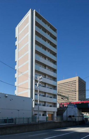 建物外観　ネット無料。ネット無料なら月々実質4000円程度のコストがか
