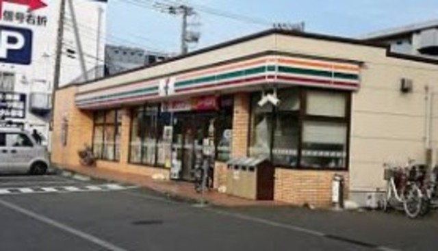 コンビニ　セブンイレブン川崎小向東店（コンビニ）まで519m