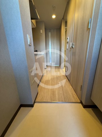 玄関　メイクス大阪鶴見　玄関