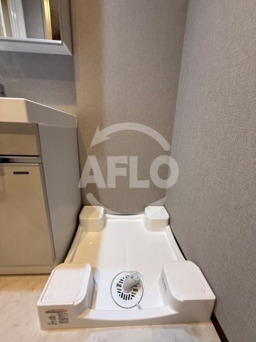 その他設備　メイクス大阪鶴見　洗濯機置場