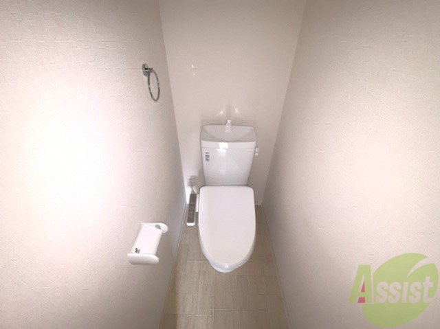 トイレ　トイレは、シャワートイレとなっております。