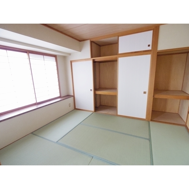その他部屋・スペース　６．８帖和室