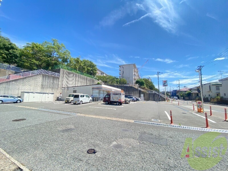 コンビニ　セブンイレブン神戸垂水青山台店（コンビニ）まで381m
