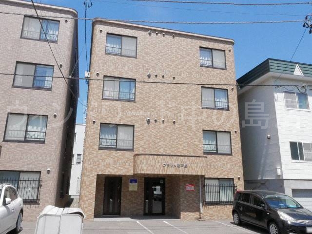建物外観　詳細は、ウィンドワード中の島店までご相談下さい。