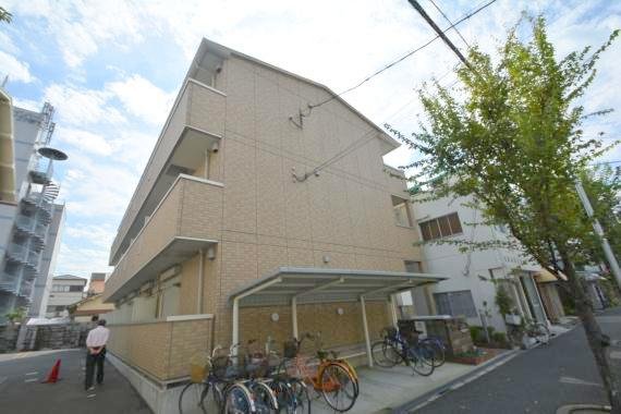 建物外観　オシャレな外観は毎日帰ってくるのが楽しくなりそうです。