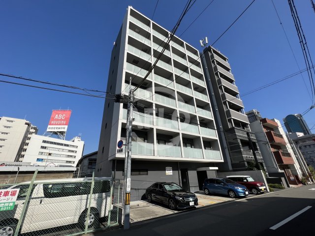 建物外観　AXIS UMEKITA (アクシスウメキタ)　外観