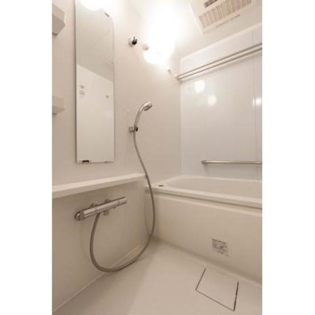 バス・シャワールーム　※写真は同タイプ住戸です。