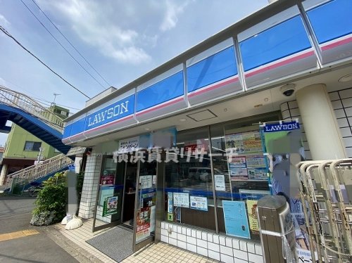 コンビニ　ローソン西横浜駅前店（コンビニ）まで739m