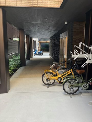 その他共有部分　★屋内自転車置き場完備★