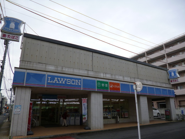 コンビニ　ローソン綱島西三丁目店（コンビニ）まで332m