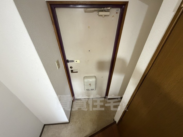 トーリエユタカの玄関写真