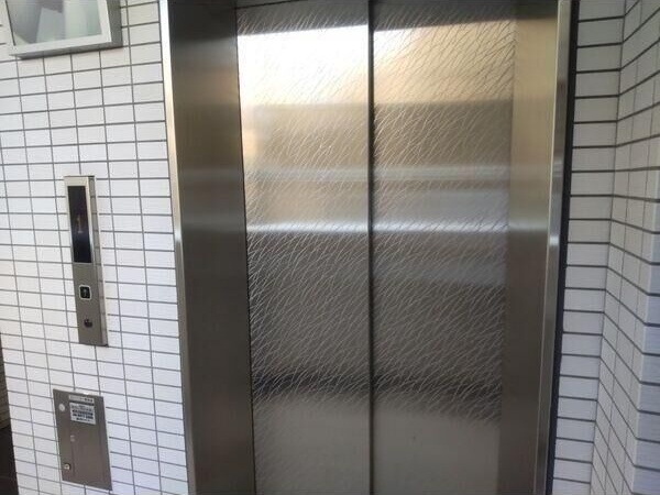 ロビー
