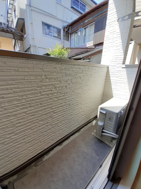 バルコニー　バルコニー