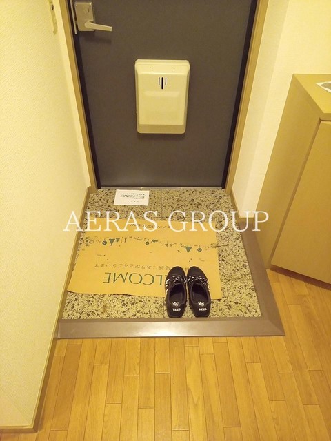 玄関　同タイプ部屋