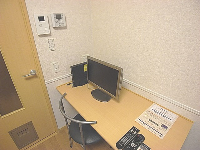 その他　机