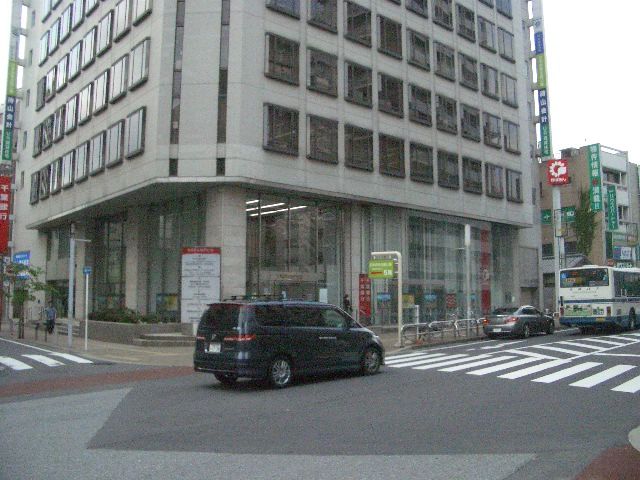 銀行　千葉銀行 松戸支店（銀行）まで488m