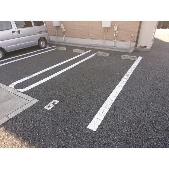 駐車場　★敷地内駐車場あります(要空き確認)★
