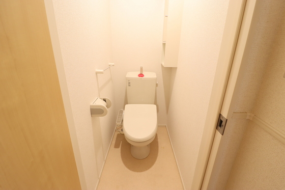トイレ　※別部屋の写真です