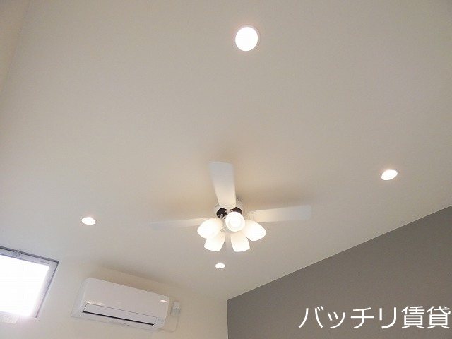 その他　画像は、同型タイプの為、現状を優先いたします。