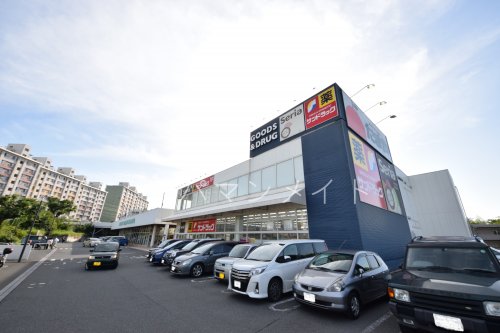 スーパー　スーパーマーケットたまや深谷店（スーパー）まで689m