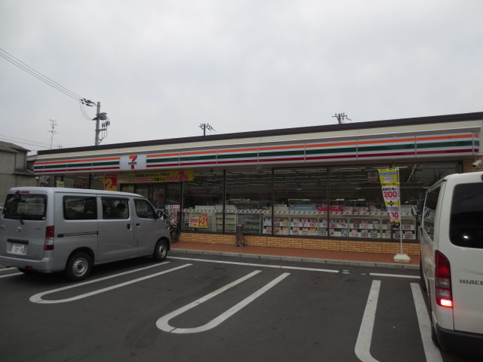 コンビニ　セブンイレブン枚方東船橋店（コンビニ）まで515m