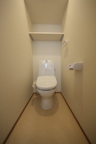 トイレ　トイレもきれいです