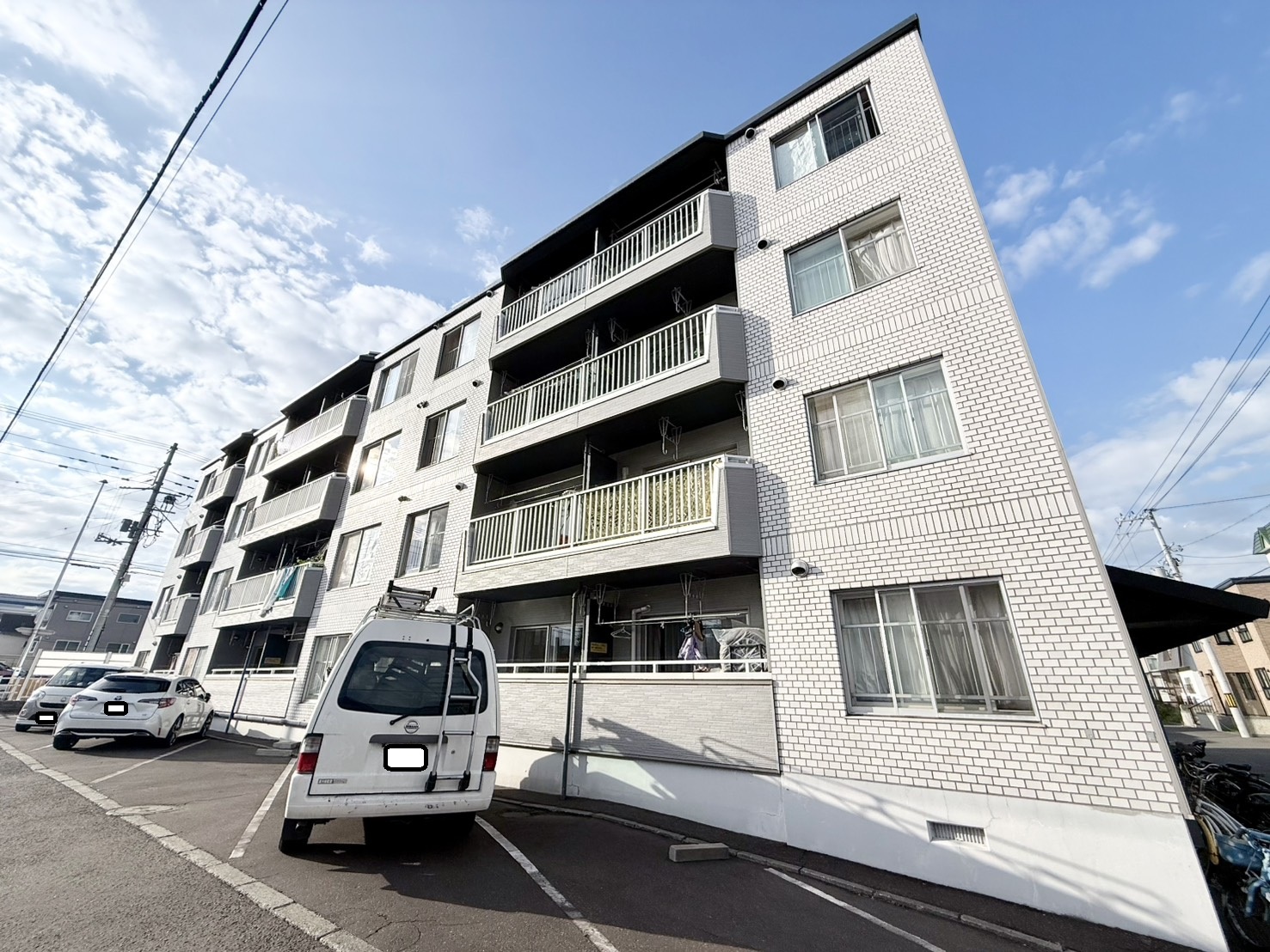 建物外観　【クチュール新川♪】